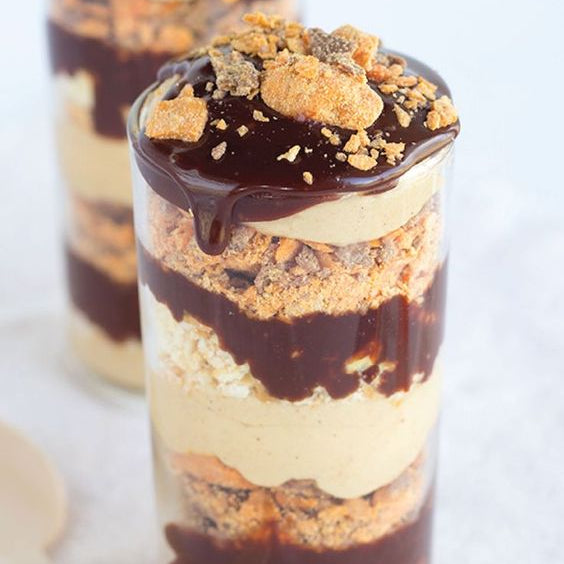 CHOCOLATE DESSERT CUPS